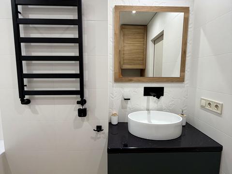 квартира за адресою Степана Бандери вул., 77-Б