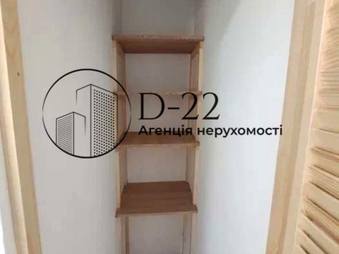 квартира за адресою Залізнична вул., 1