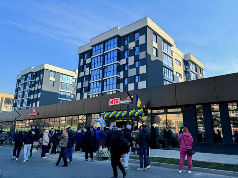 квартира за адресою Степана Бандери вул., 77-Б