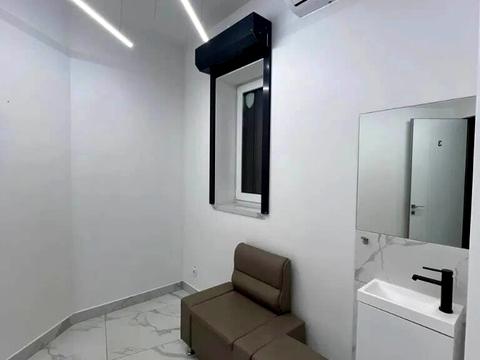 комерційна за адресою Шевченка пров., 9