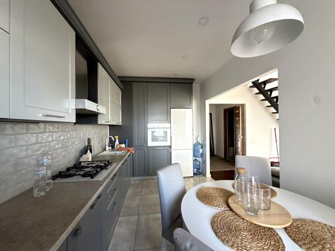 квартира за адресою Гетьмана Івана Мазепи вул. (Топольна), 1