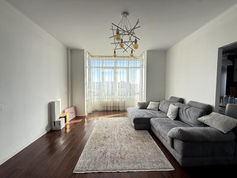 квартира за адресою Гетьмана Івана Мазепи вул. (Топольна), 1