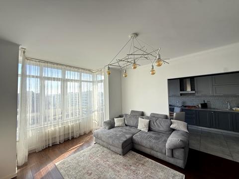 квартира за адресою Гетьмана Івана Мазепи вул. (Топольна), 1