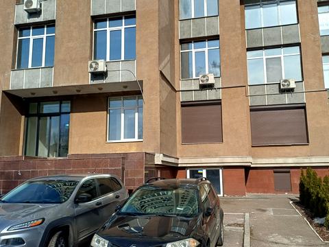 комерційна за адресою Ованеса Туманяна вул., 15-А