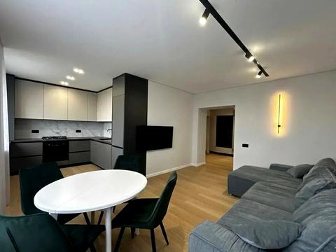 квартира за адресою Володимира Івасюка вул., 10