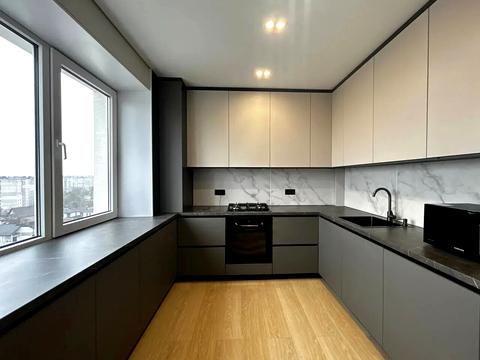 квартира за адресою Володимира Івасюка вул., 10