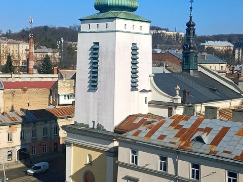 комерційна за адресою Площа Митна, 6
