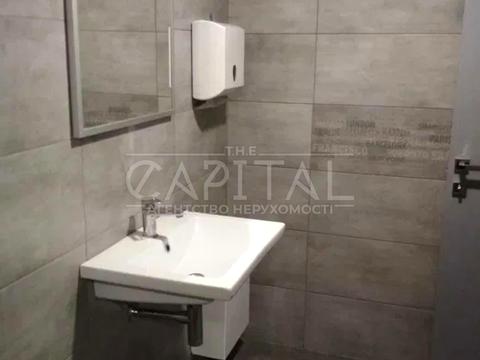 комерційна за адресою Київ, Шолуденка вул., 3