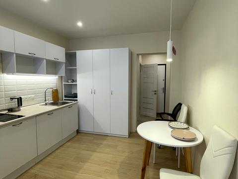 квартира за адресою Регенераторна вул., 4к2