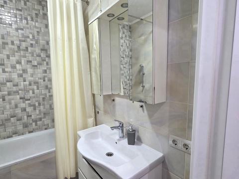 квартира за адресою Богдана Хмельницького вул., 11-А