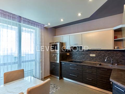 квартира за адресою Любомира Гузара просп. (Космонавта Комарова), 26