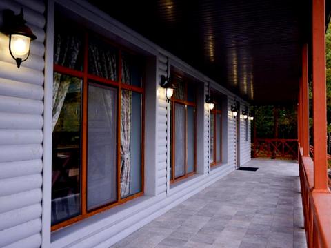 будинок за адресою вишнева, 6