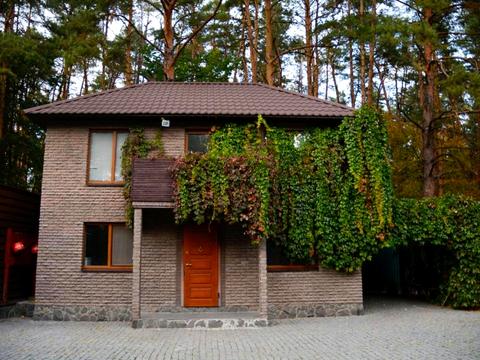 будинок за адресою вишнева, 6