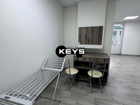 комерційна за адресою Вишгородська вул., 45/12