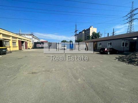 комерційна за адресою Гната Хоткевича вул. (Червоногвардійська), 29