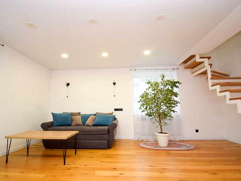 квартира за адресою Рєпіна вул., (Будинок)