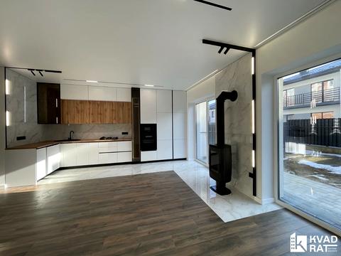 будинок за адресою Польова вул.