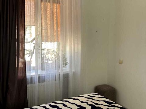 квартира за адресою Панаса Мирного вул., 21/1