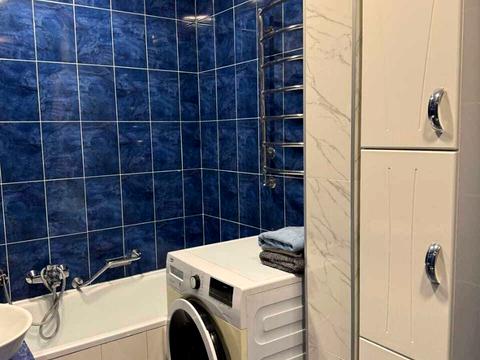 квартира за адресою Панаса Мирного вул., 21/1