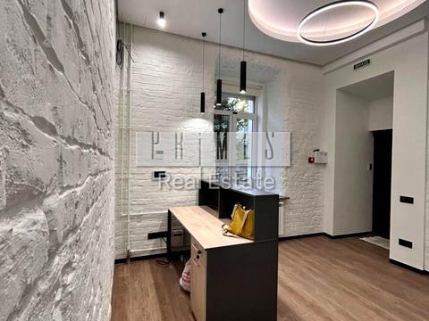 комерційна за адресою Київ, Богдана Ступки вул. (Станіславського), 3