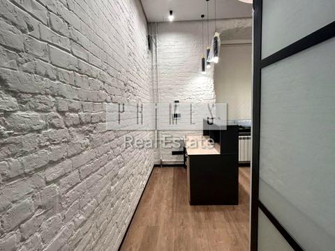 комерційна за адресою Київ, Богдана Ступки вул. (Станіславського), 3