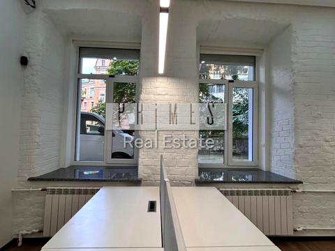 комерційна за адресою Київ, Богдана Ступки вул. (Станіславського), 3