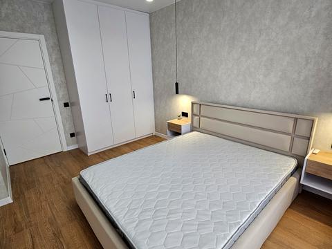 квартира за адресою Олександра Олеся вул., 27-А