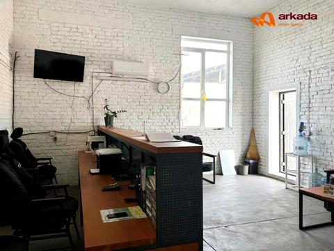 комерційна за адресою Лесі Українки, 34