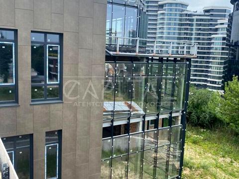 комерційна за адресою Ломаківська вул. (Мічуріна), 15-17