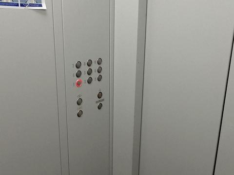 квартира за адресою Свободи просп. (Прокоф'єва), 16 к4