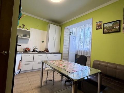 квартира за адресою Яснополянська вул., 48-А