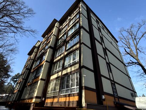 квартира за адресою Яснополянська вул., 48-А