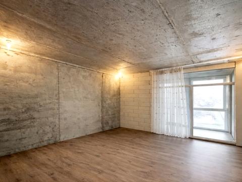 квартира за адресою Салютна вул., 2к3