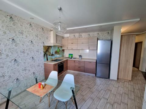 квартира за адресою Авіаконструктора Ігоря Сікорського вул. (Танкова), 1-А