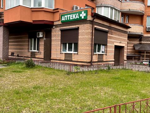 комерційна за адресою Сім'ї Стешенків вул. (Тимофія Строкача), 7