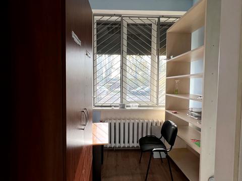 комерційна за адресою Сім'ї Стешенків вул. (Тимофія Строкача), 7