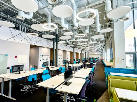 комерційна за адресою Сім'ї Прахових вул. (Гайдара), 54