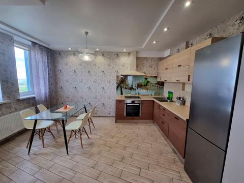 квартира за адресою Авіаконструктора Ігоря Сікорського вул. (Танкова), 1-А