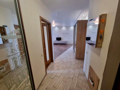 квартира за адресою Авіаконструктора Ігоря Сікорського вул. (Танкова), 1-А