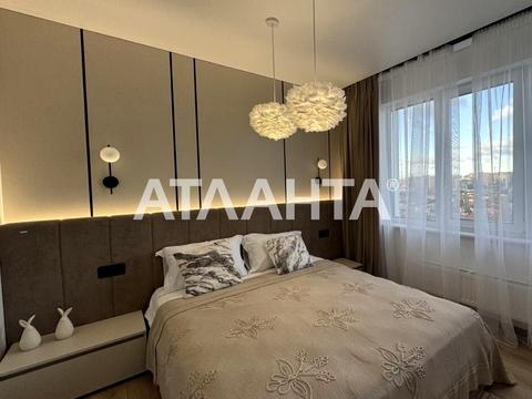 квартира за адресою Літературна вул., 13