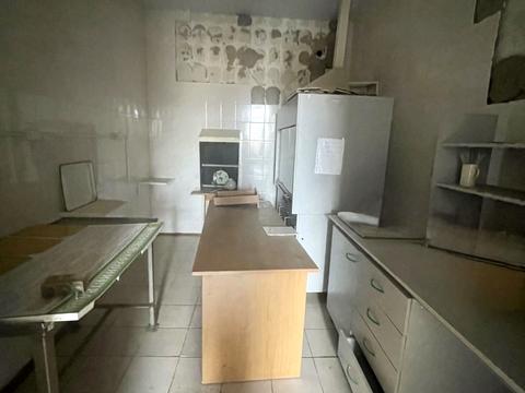 комерційна за адресою Центральна вул. (Леніна), 224в