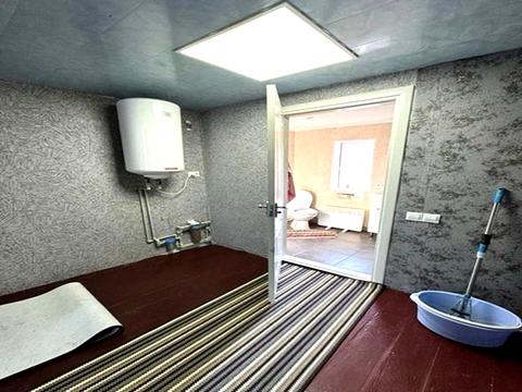 будинок за адресою Набережна, 35