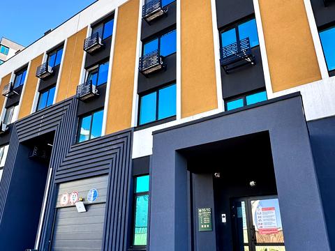 квартира по адресу Героев Небесной Сотни просп., (Будинок 20/10)