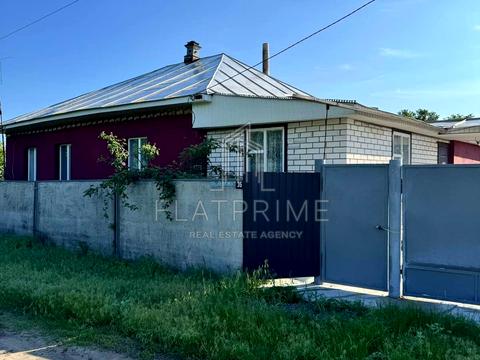 будинок за адресою Набережна, 35