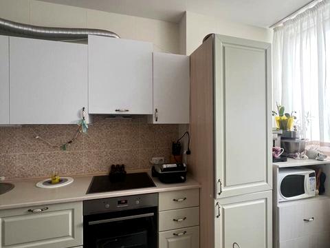 квартира за адресою Захисників України вул. (1-го Травня), 42