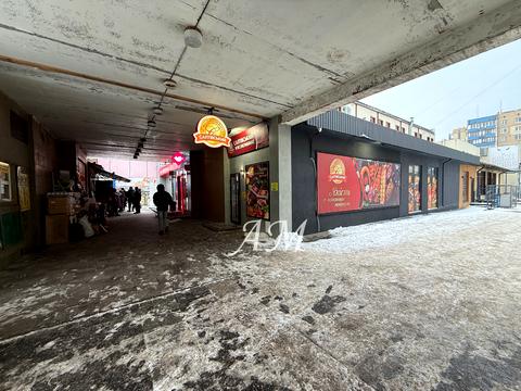 комерційна за адресою Червоної Калини просп. (Володимира Маяковського), 26