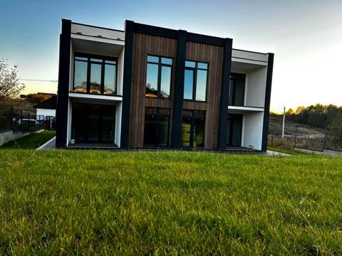 коммерческая по адресу Наталії Забіли, 10