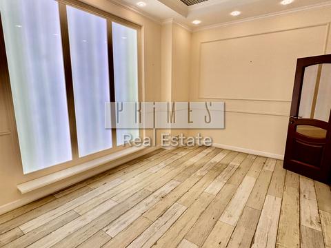 комерційна за адресою Київ, Богдана Хмельницького вул., 19-22