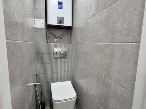 квартира за адресою Автозаводська вул., 5