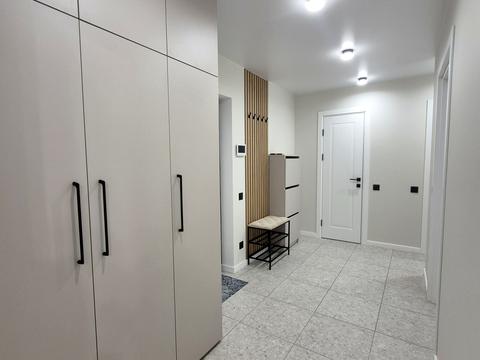 квартира за адресою Автозаводська вул., 5